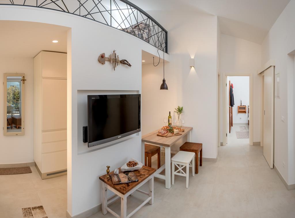 Arka Trogir Apartments - سيغيت فغانييتْسا المظهر الخارجي الصورة