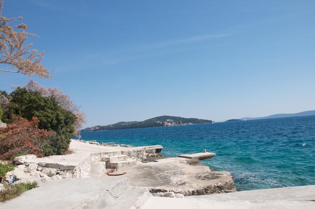 Arka Trogir Apartments - سيغيت فغانييتْسا المظهر الخارجي الصورة